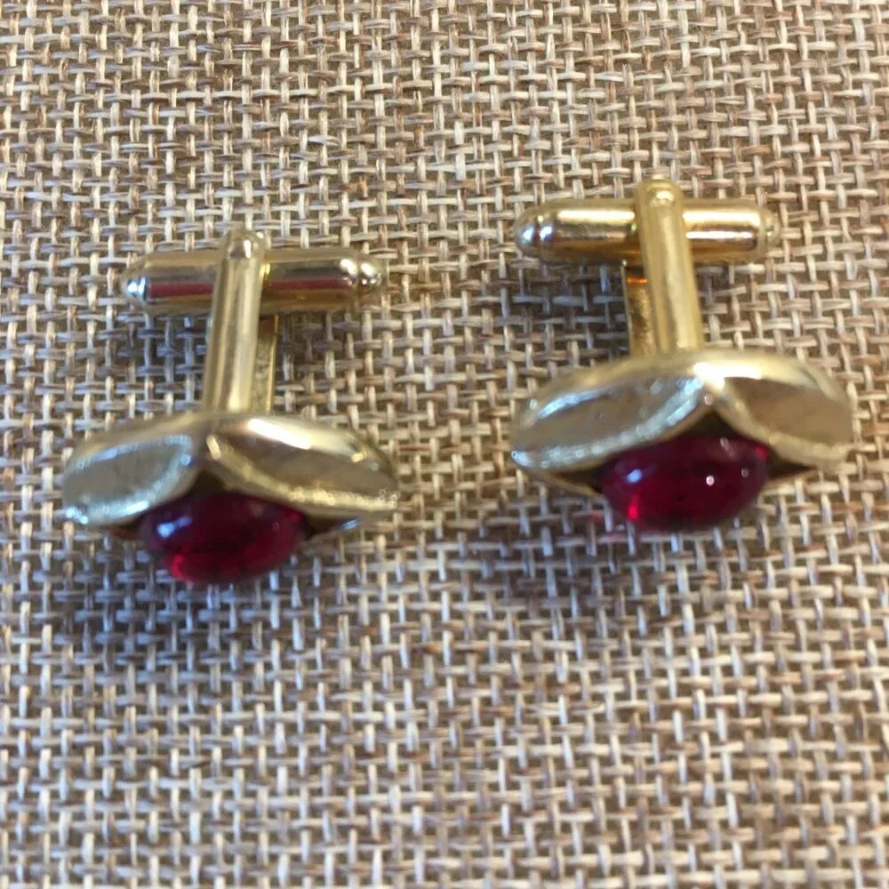 Vintage Goldtone And Red Cabochon Cufflinks Designer Signed